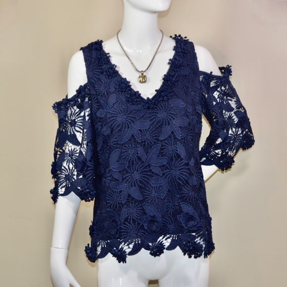 🆕🏷️ Kobi Halperin Tinley Cold Shoulder Midnight Blue Top - Picture 9 of 14